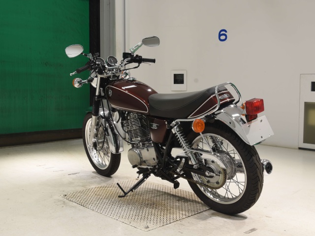 Yamaha SR400 — фото 6