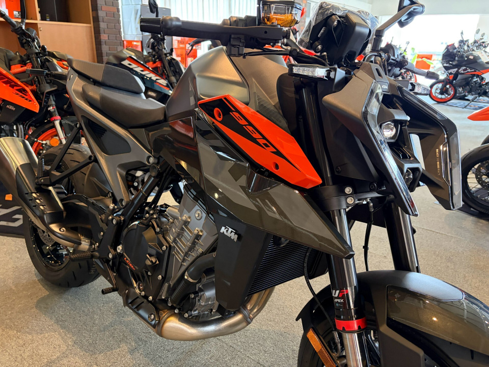 KTM 990DUKE — фото 9