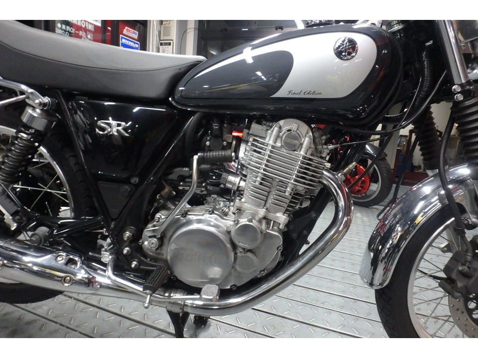 Yamaha SR400 — фото 5