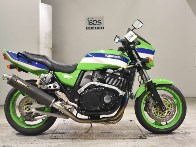 Kawasaki ZRX1100