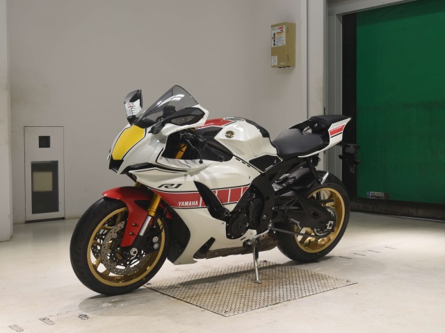 Yamaha YZF-R1 — фото 4