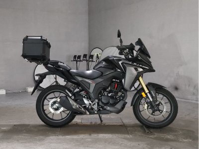 Honda CB200XA
