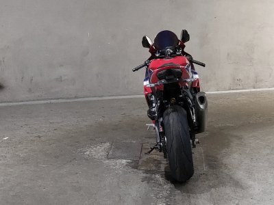 Honda CBR1000RR SP — фото 4