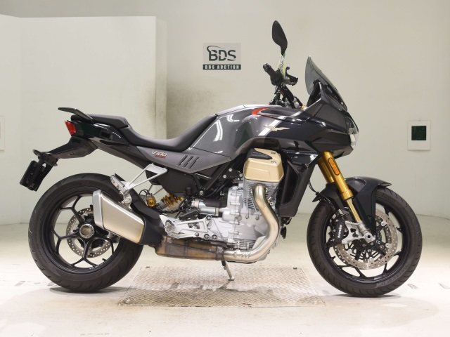 Moto Guzzi V100 MANDELL0S