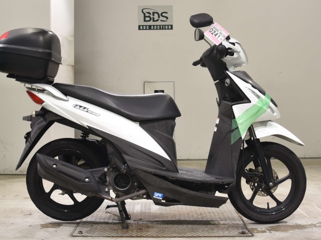 Suzuki ADDRESS V110