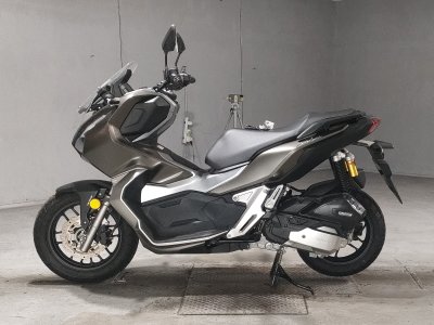 Honda ADV 150 — фото 2