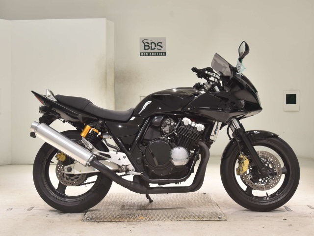 Honda CB400SFV
