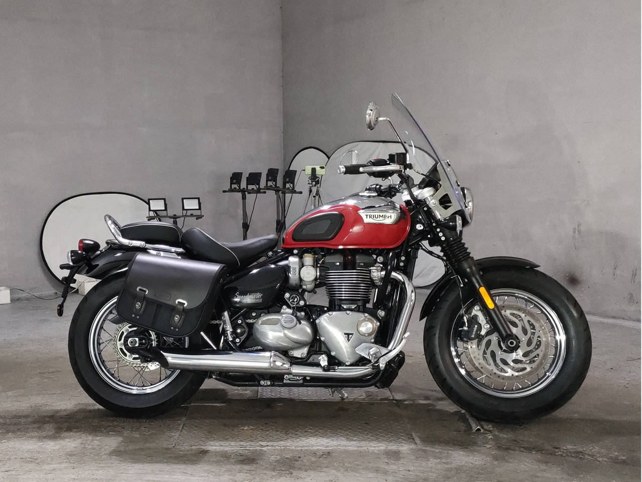 Triumph BONNEVILLE SPEEDMASTER, photograph 1