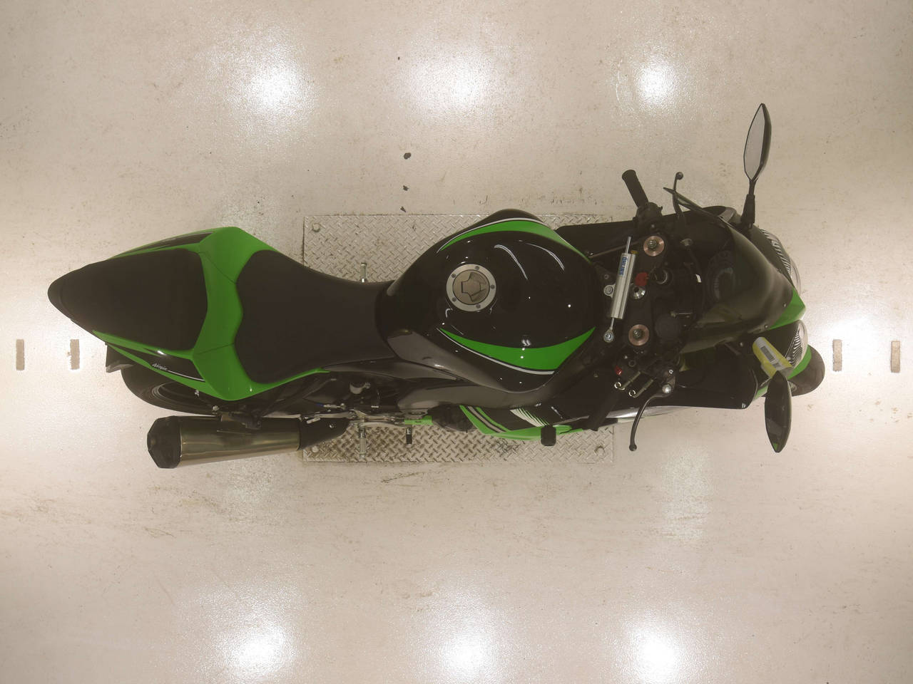 2612] Kawasaki NINJA ZX-10R - ZXT00E-009804