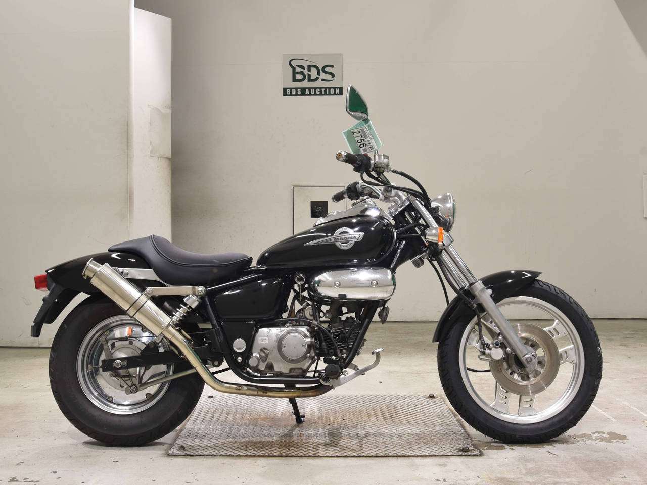 Honda MAGNA50
