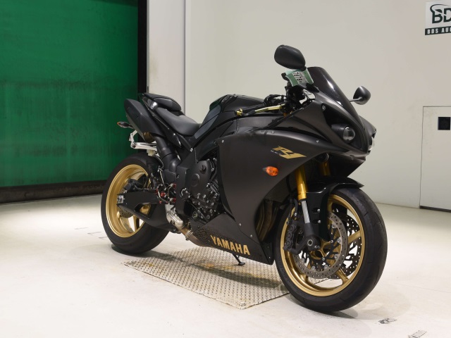 Yamaha YZF-R1 — фото 3