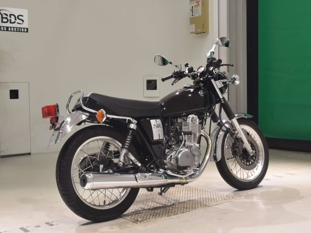 Yamaha SR400 — фото 5