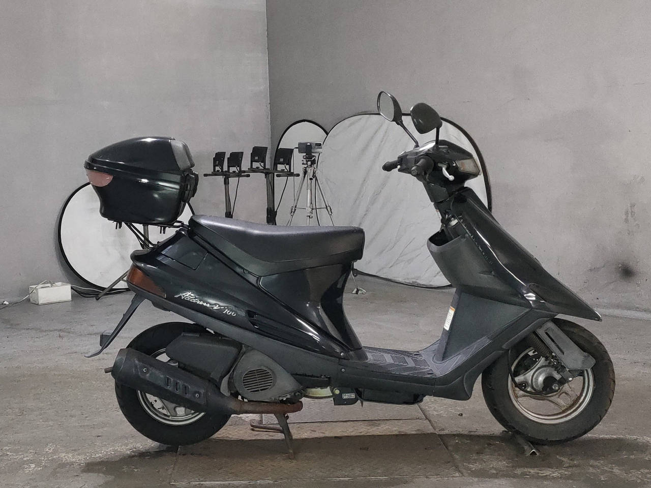Suzuki ADDRESS V100