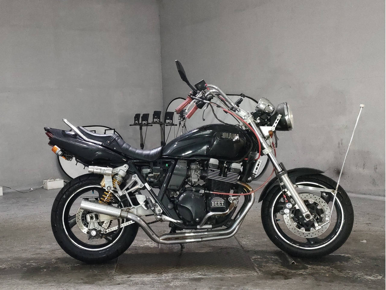 Yamaha XJR400