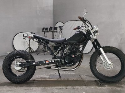 Yamaha TW200
