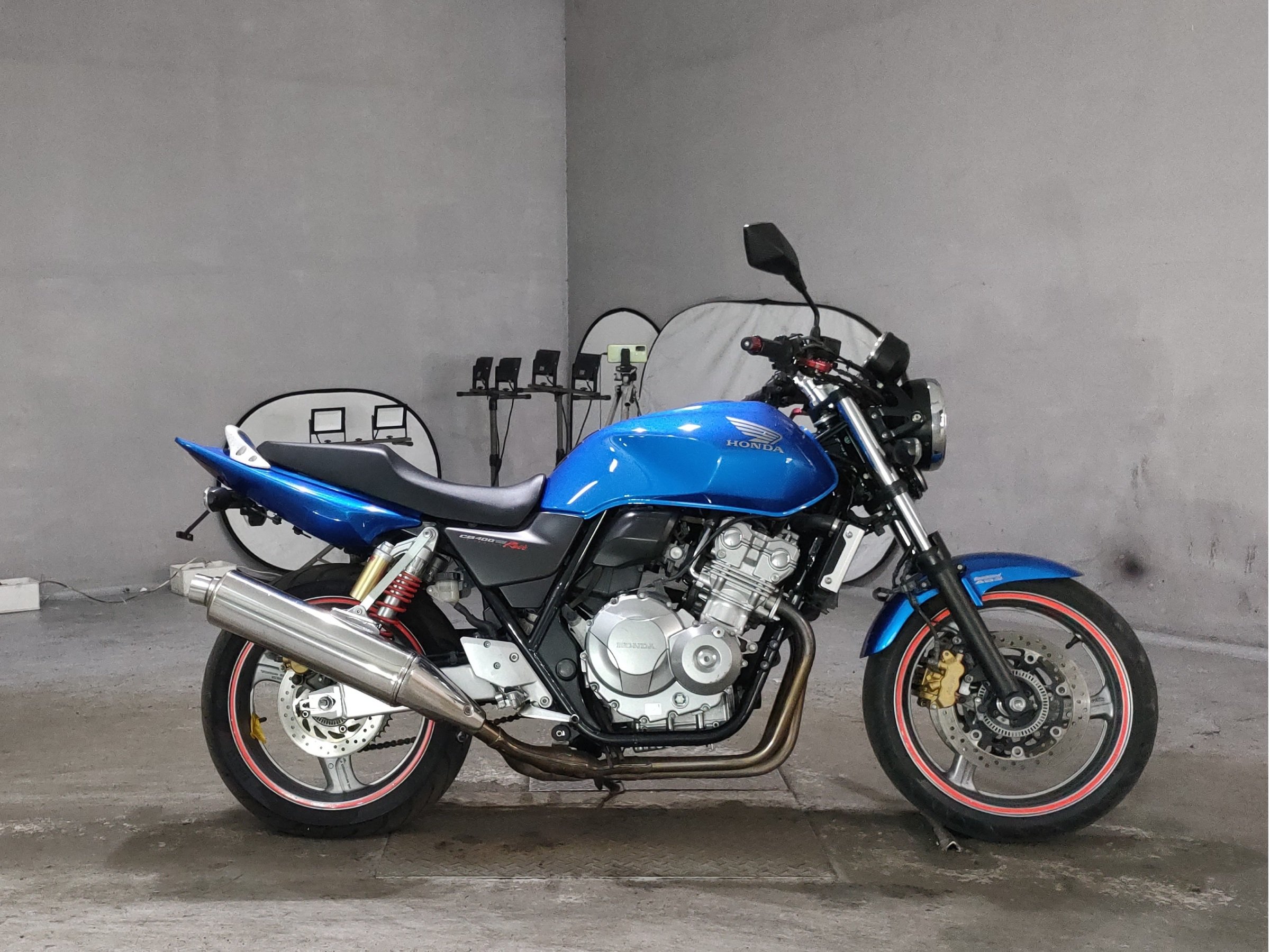 Honda CB400SFV