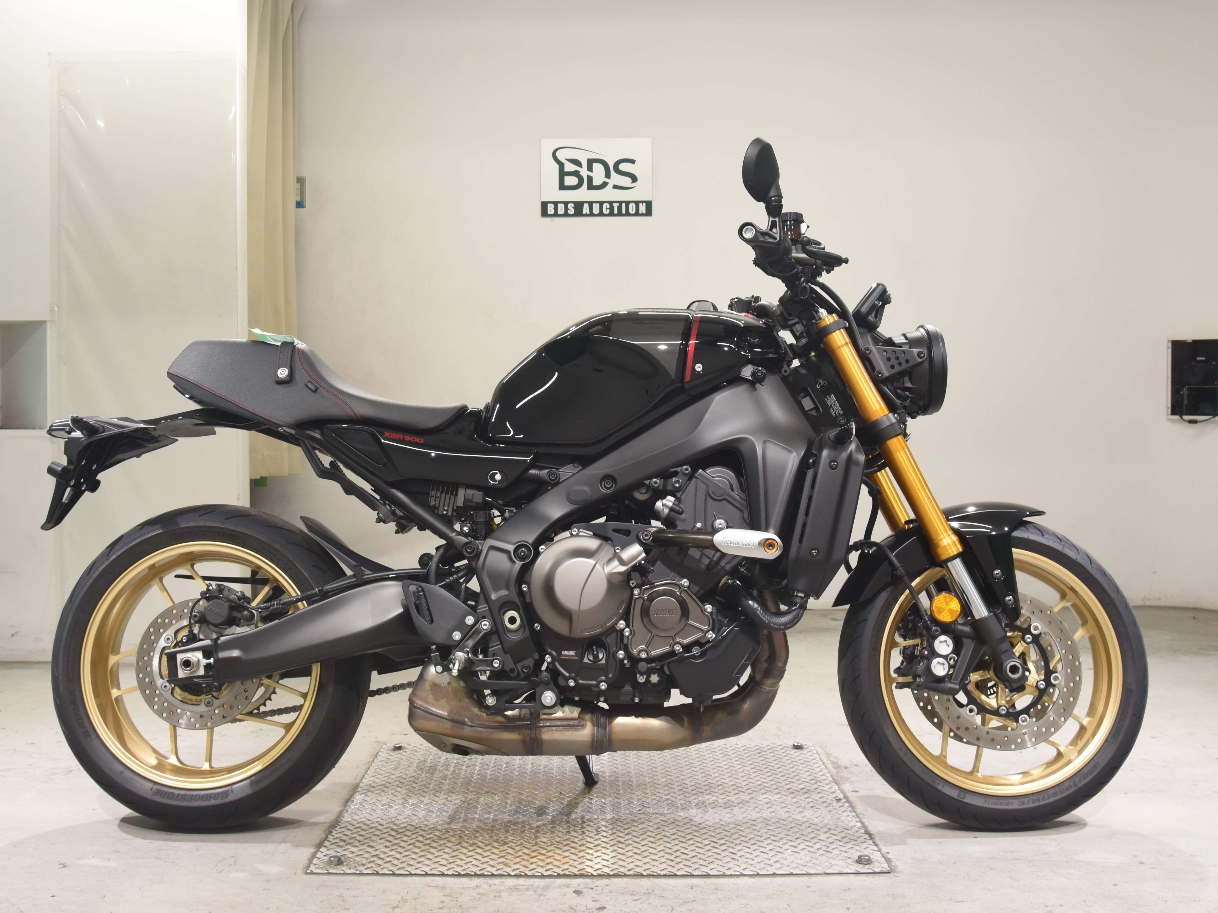 Yamaha XSR900-2