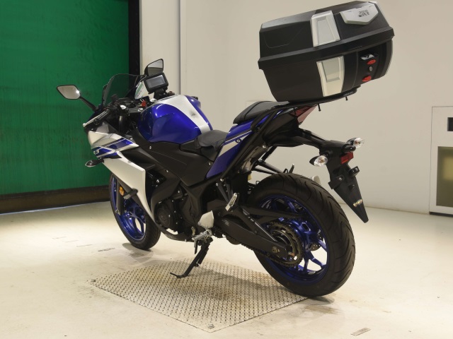 Yamaha YZF-R3 — фото 6