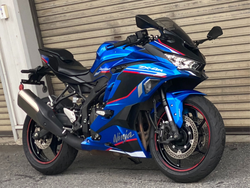 Kawasaki NINJA ZX-4RR — фото 3