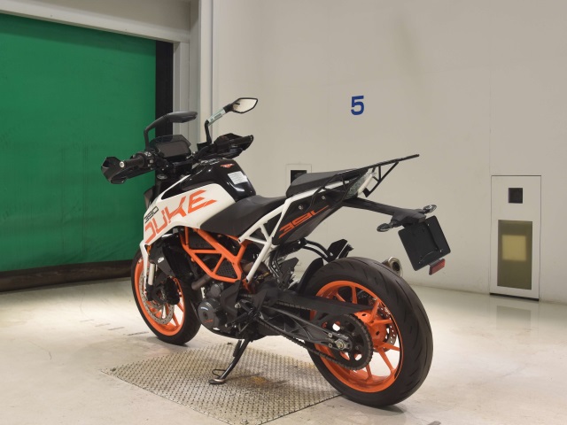 KTM 390 DUKE — фото 6