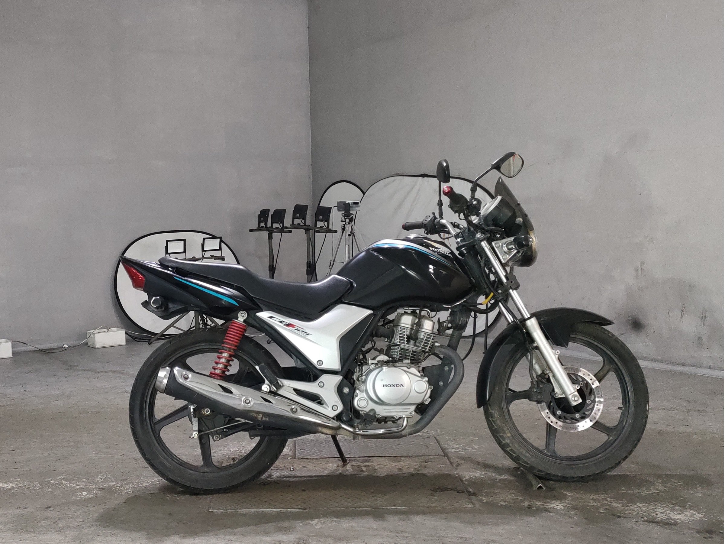 Honda CBF125