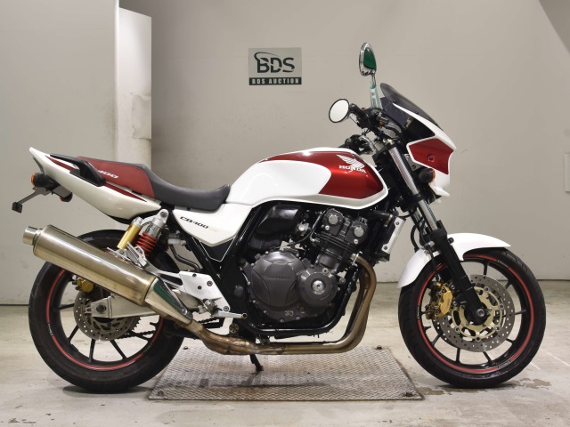 Honda CB400SF
