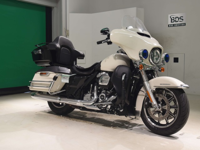 HD ELECTRA GLIDE POLICE FLHTP1750 — фото 3