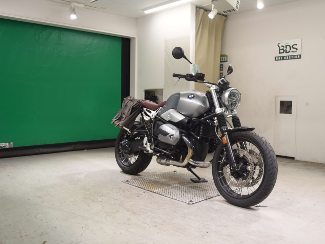 BMW R NINE T SCRAMBLER — фото 3