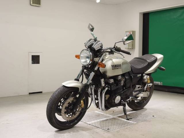 5252] Yamaha XJR400 - 4HM-059352