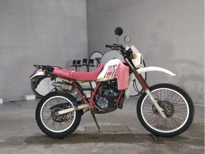 Yamaha DT125R