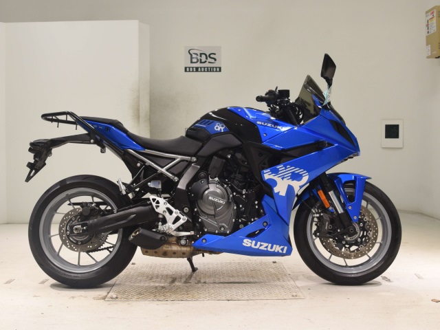 Suzuki GSX-8R