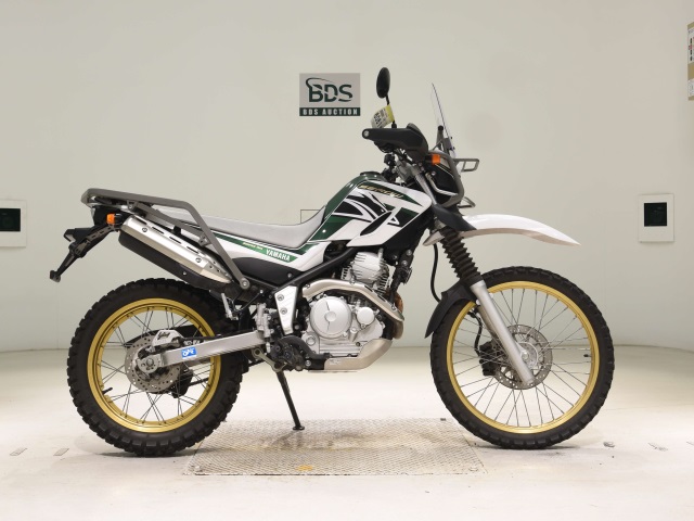 Yamaha SEROW XT250