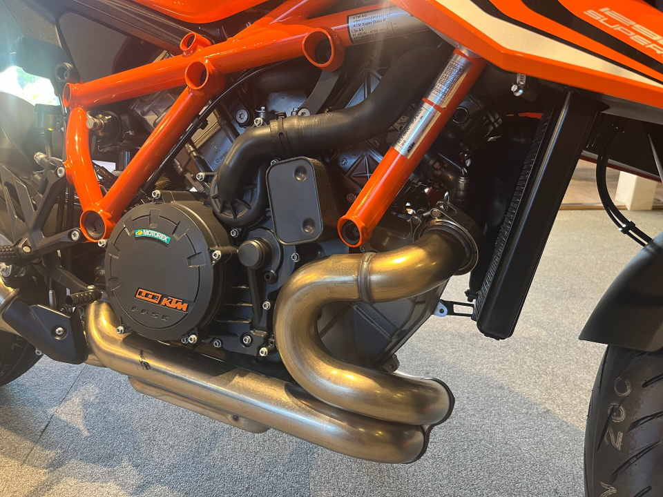 KTM 1290S-DUKER EVO — фото 9