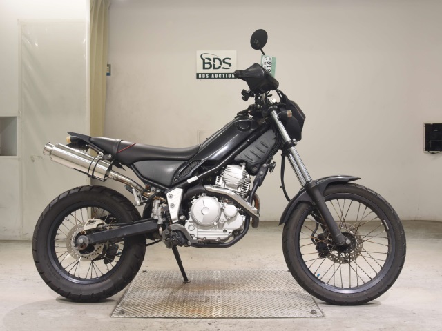 Yamaha TRICKER