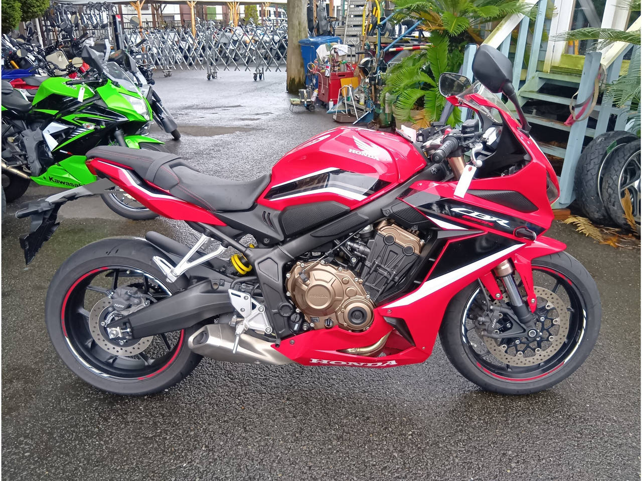 Honda CBR650R