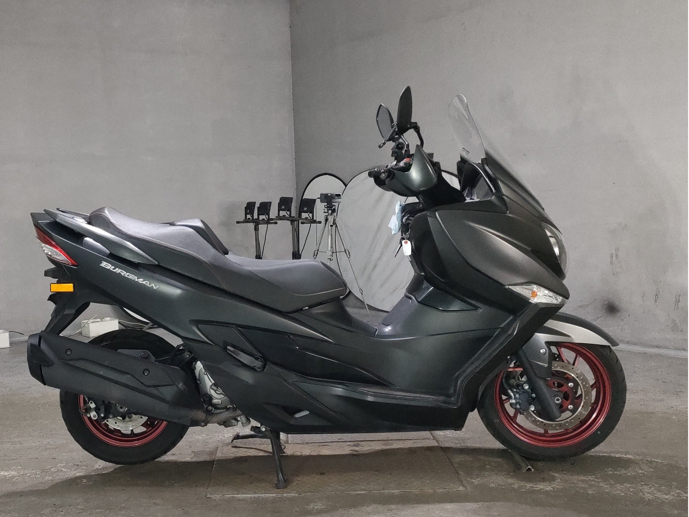 Suzuki BERGMAN 400