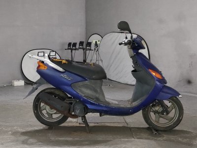 Yamaha GRAND AXIS 100