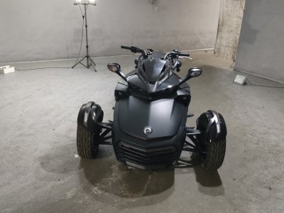 Can-Am CAN-AM SPYDER F3 — фото 3