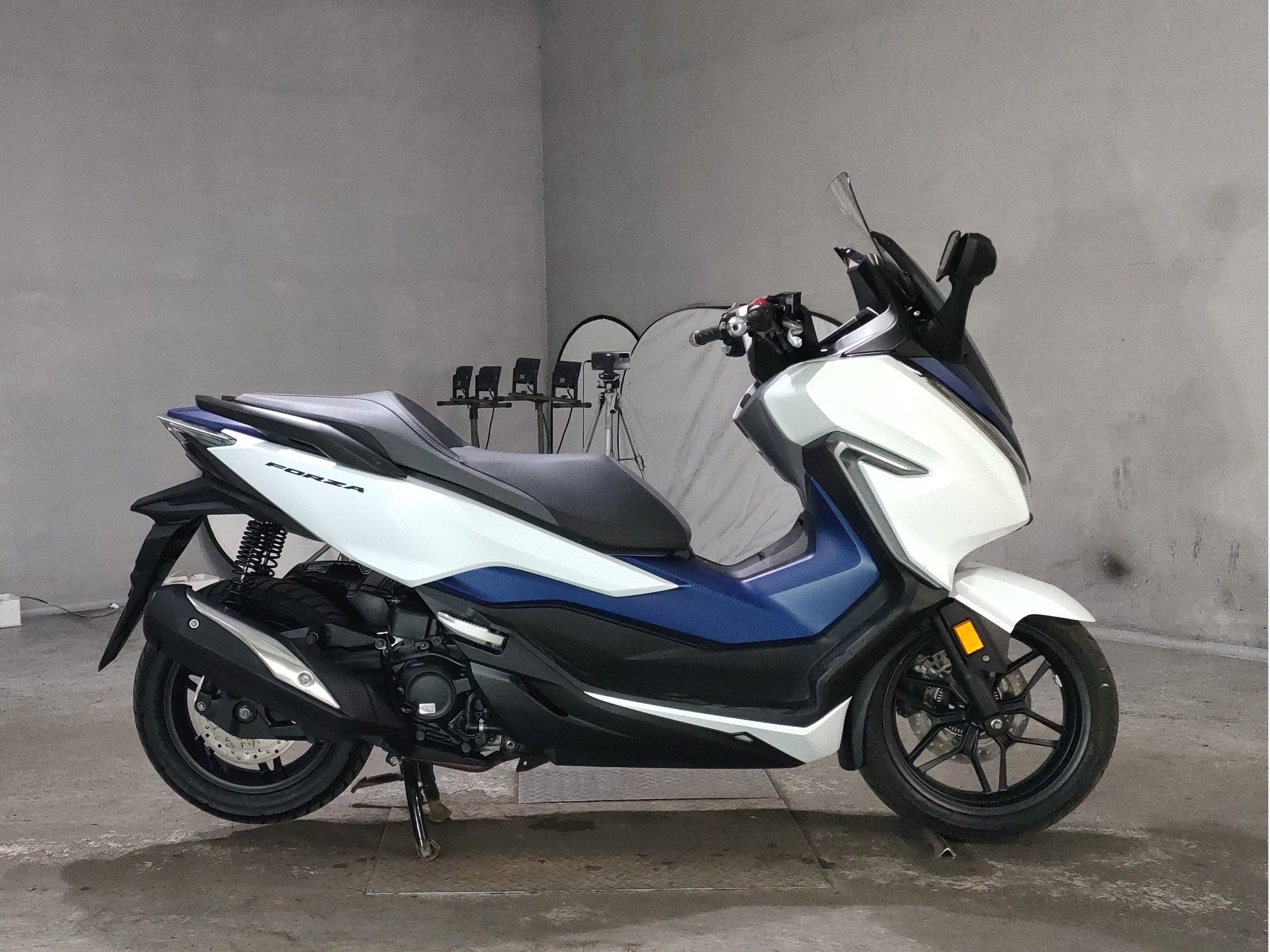 Honda FORZA