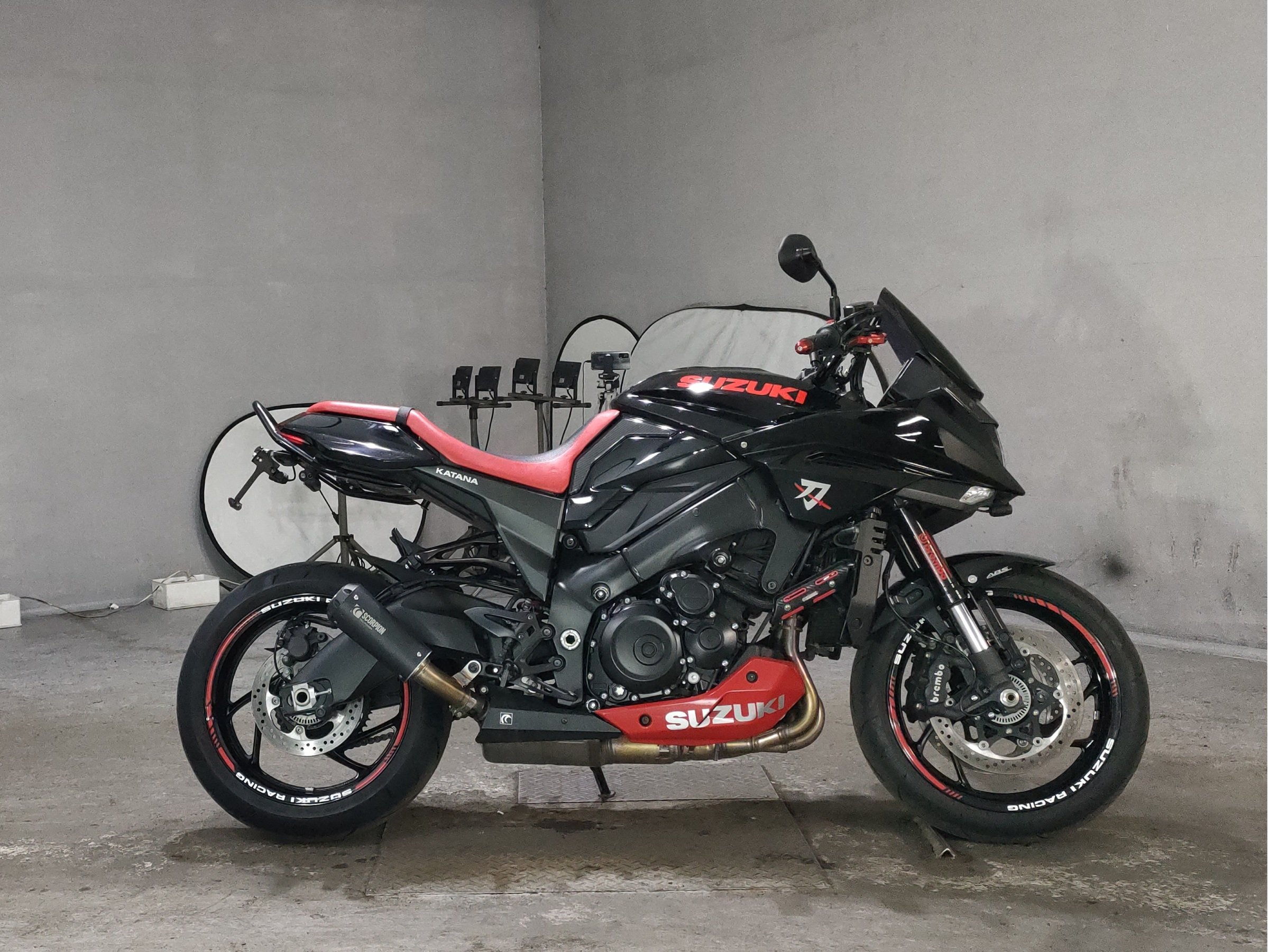 Suzuki GSX-S1000S KATANA