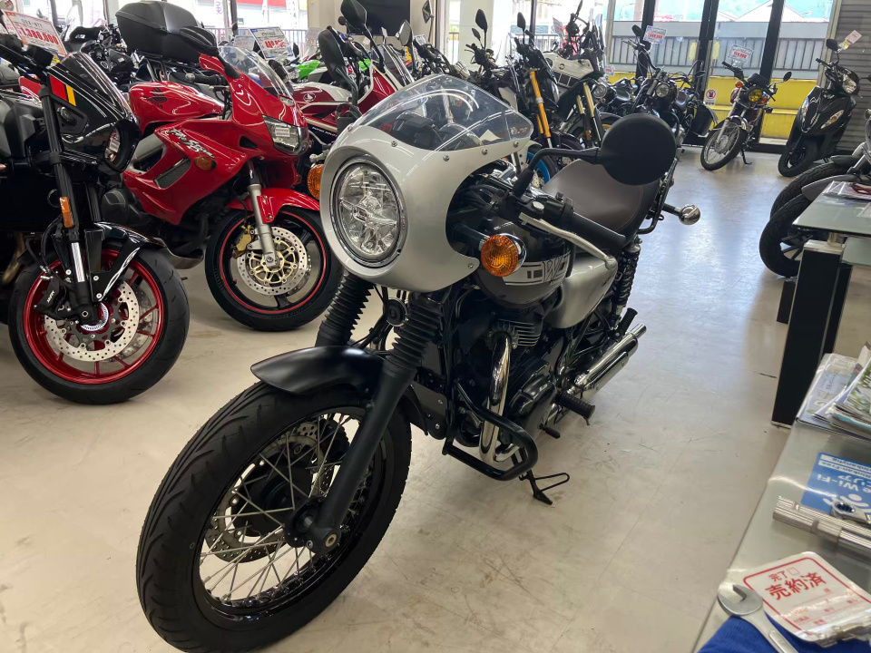 Kawasaki W800 — фото 2