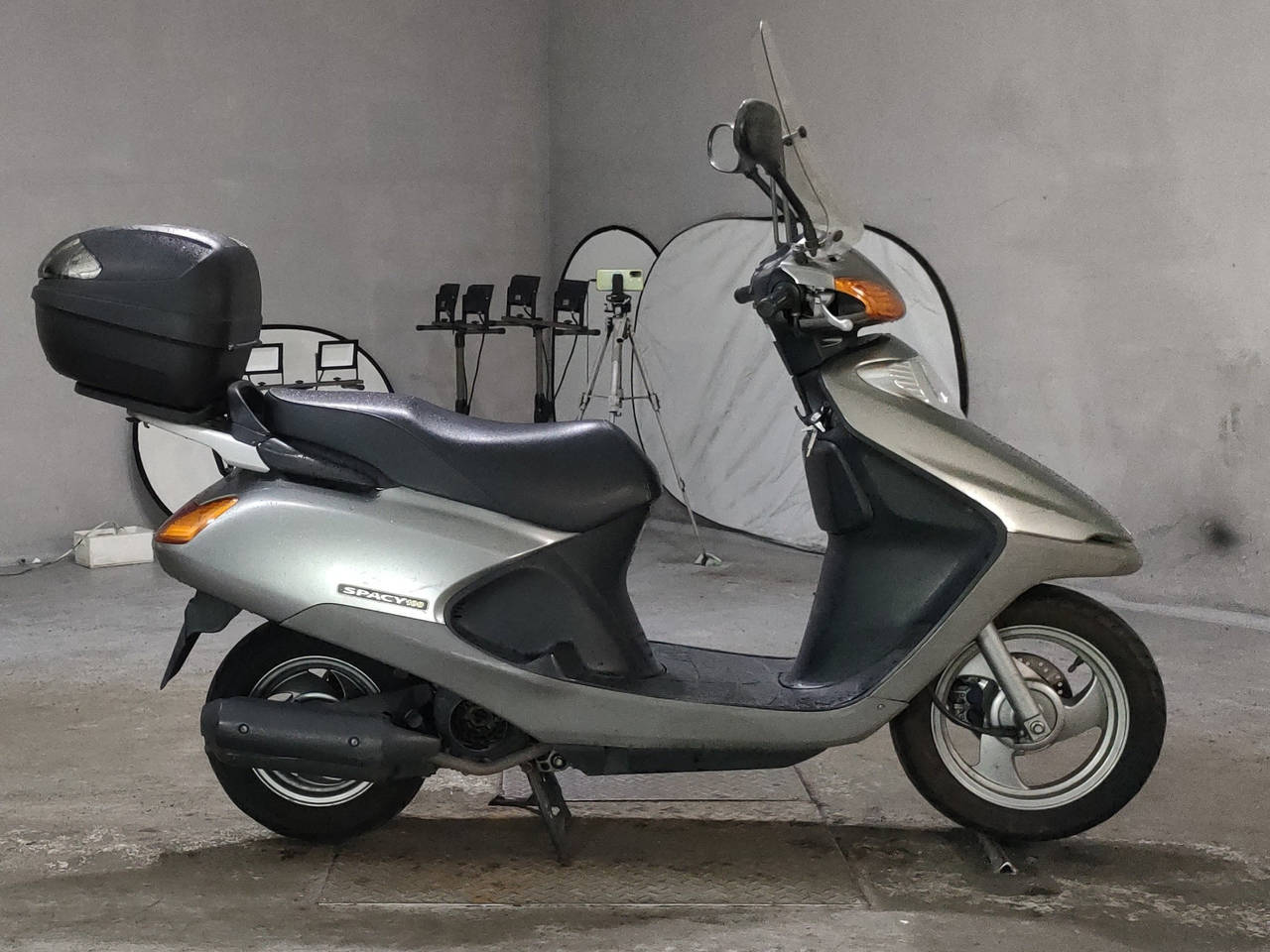 Honda SPICY100