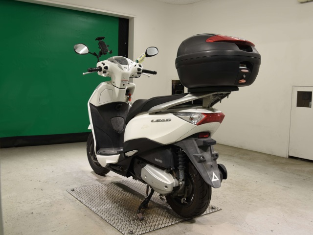 Honda LEAD125 — фото 6