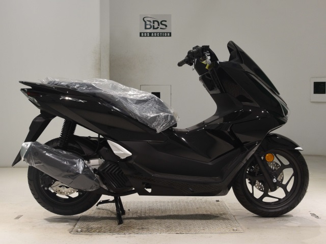 ホンダ　PCX125 JF28 4225] Honda PCX125 - JF28-1031719
