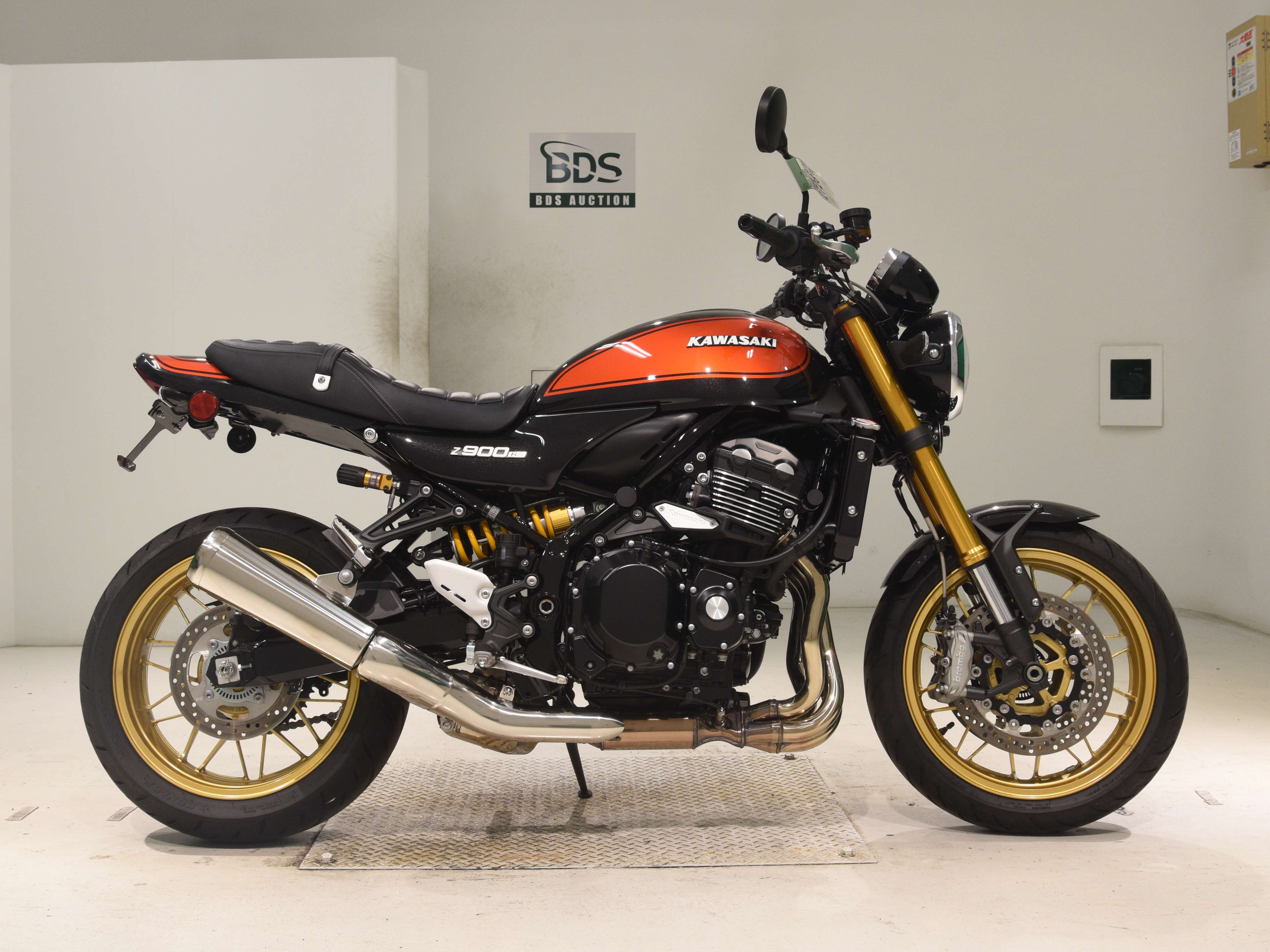 Kawasaki Z900RS