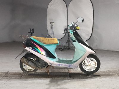 Honda DIO SR