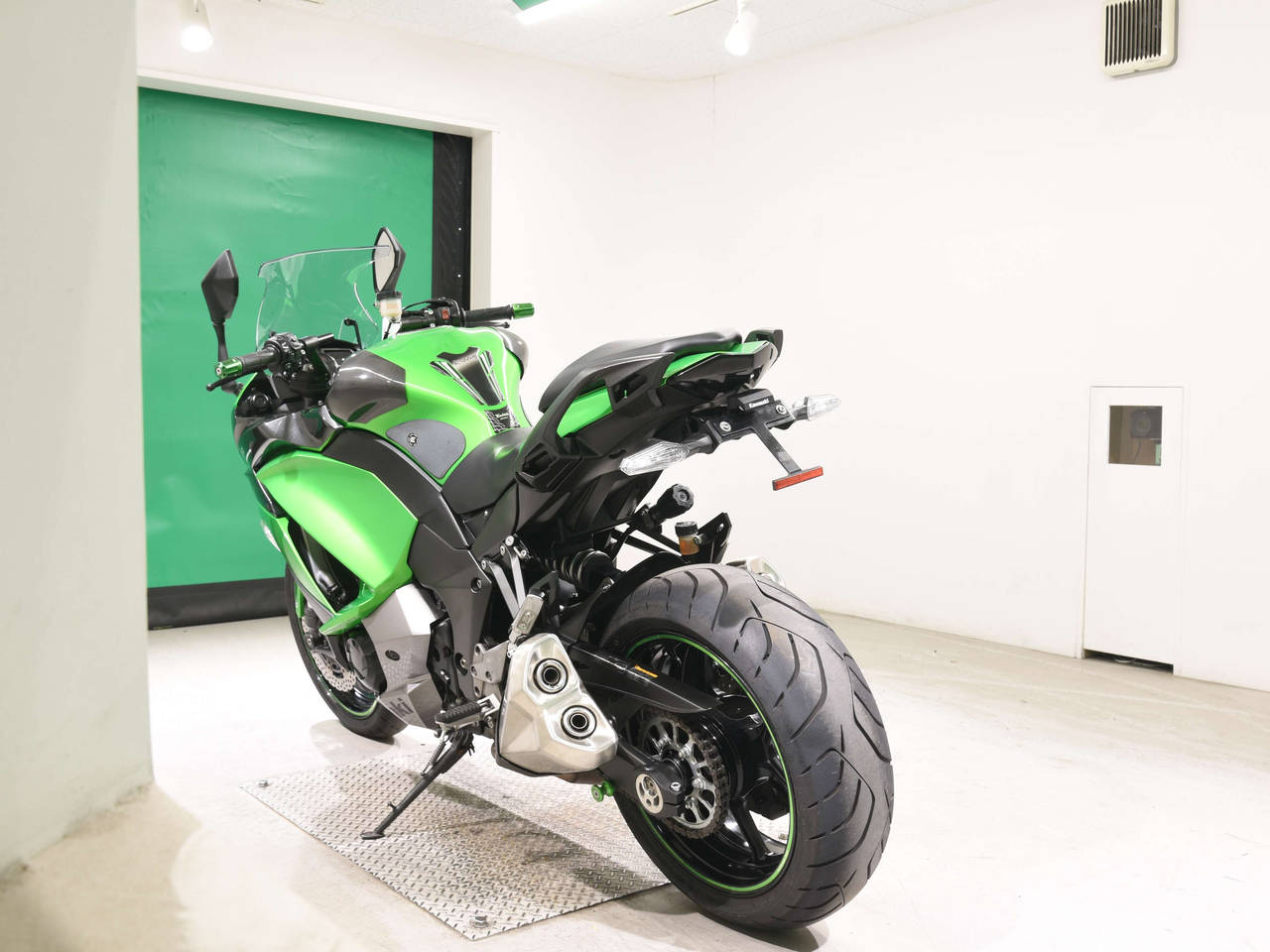 5253] Kawasaki NINJA1000 - ZXT00W-006809