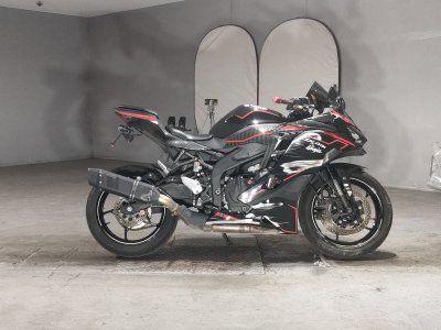 Kawasaki NINJA ZX-4R SE