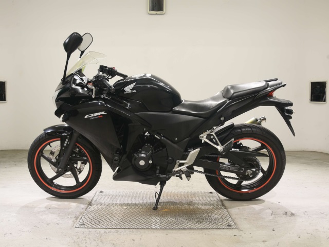 Honda CBR250R — фото 2