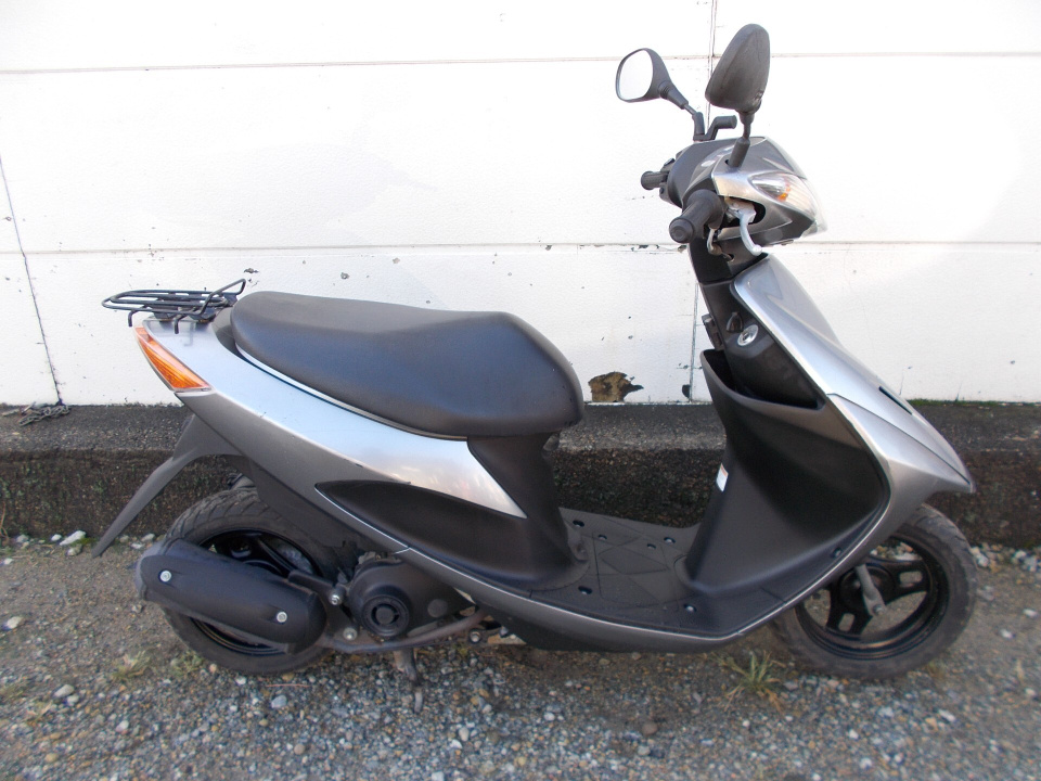 Suzuki ADDRESS V50